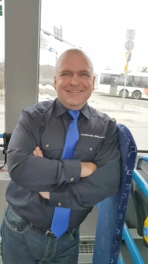 <span>Arska, 45</span>&nbsp;<span style='width: 25px; height: 16px; float: right; background-image: url(/bitmaps/flags_small/FI.PNG)'>&nbsp;</span><br><span>Helsinki, Finland</span>&nbsp;<input type='button' class='joinbtn' style='float: right' value='JOIN NOW' />