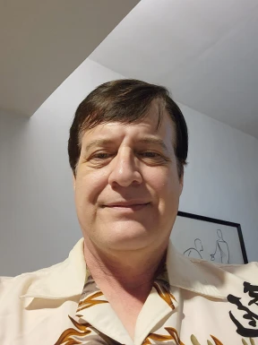 <span>Nick, 51</span>&nbsp;<span style='width: 25px; height: 16px; float: right; background-image: url(/bitmaps/flags_small/US.PNG)'>&nbsp;</span><br><span>Ankeny, Сполучені Штати Америки</span>&nbsp;<input type='button' class='joinbtn' style='float: right' value='JOIN NOW' />