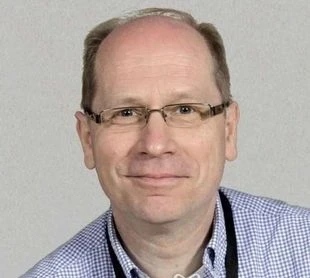 <span>Tom, 55</span> <span style='width: 25px; height: 16px; float: right; background-image: url(/bitmaps/flags_small/ES.PNG)'> </span><br><span>Alicante, Іспанія</span> <input type='button' class='joinbtn' style='float: right' value='JOIN NOW' />