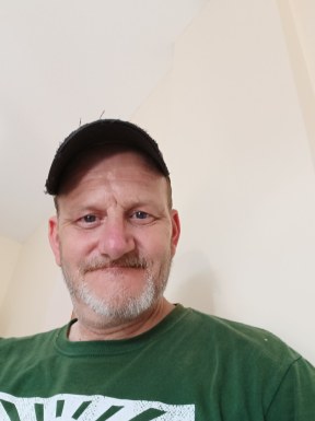 <span>Boe, 51</span> <span style='width: 25px; height: 16px; float: right; background-image: url(/bitmaps/flags_small/US.PNG)'> </span><br><span>Brewster, United States of America</span> <input type='button' class='joinbtn' style='float: right' value='JOIN NOW' />