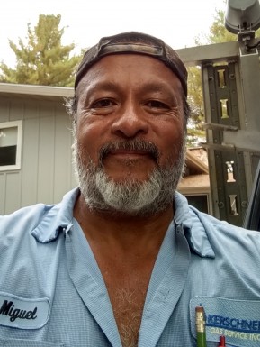 American men looking for love